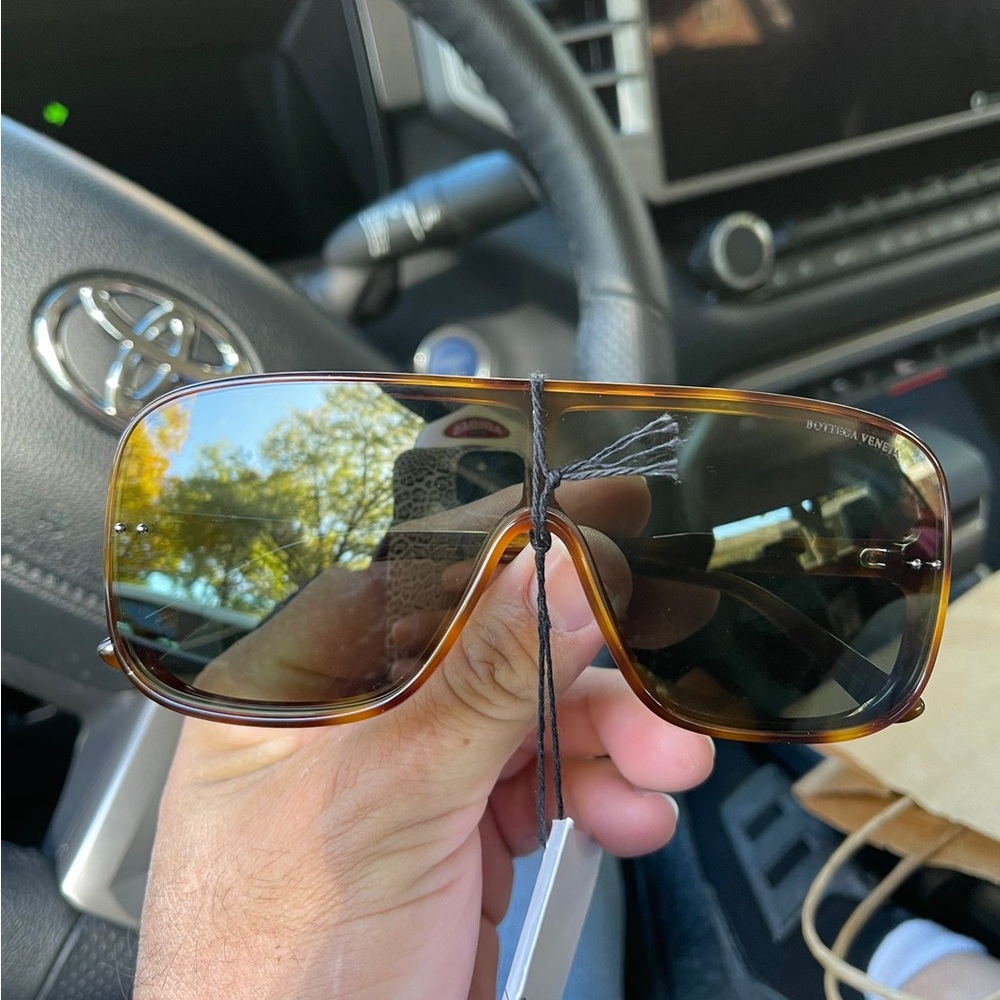 New without case